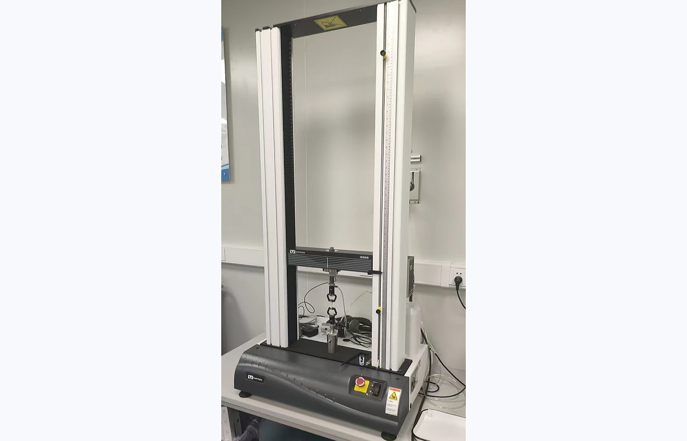 Representative Fabric Tensile Strength Testing equipment selected for the TESTDOG service catalogue